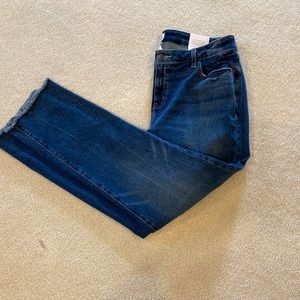 Lane Bryant signature fit mid-rise straight stretch jeans NWT raw hem size 16